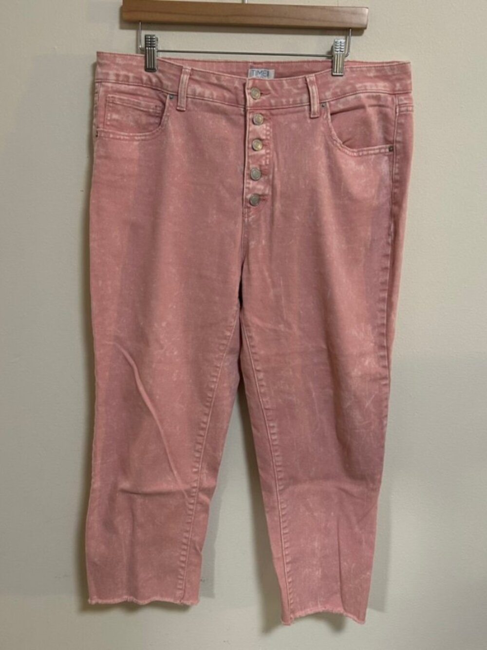 Light Pink Fade Wash Raw Hem Cropped Button Fly Jeans Sz 16 EUC Time and Tru